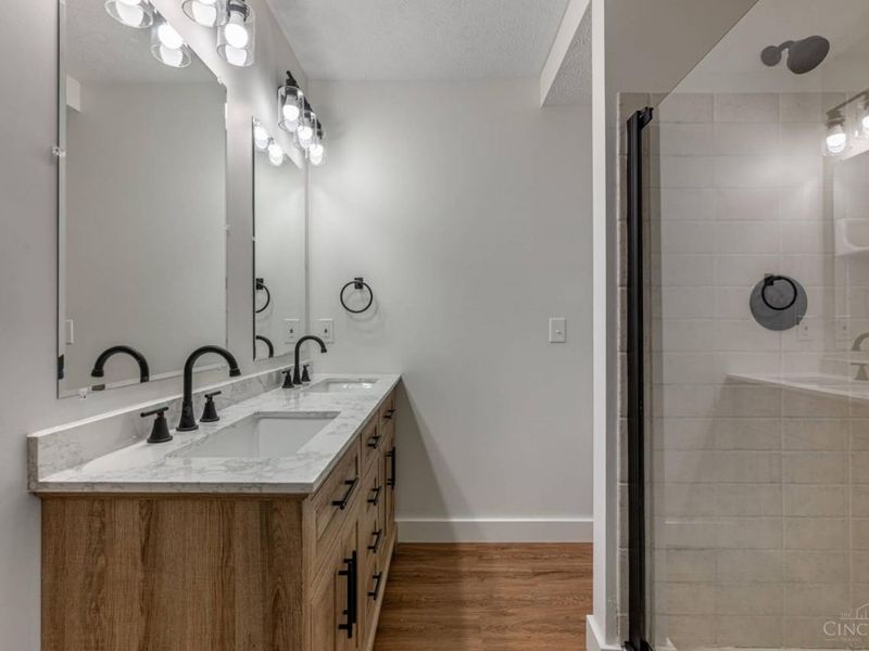 11784 Gable Glen Lane, Symmes Township, OH 45249 Photo 14