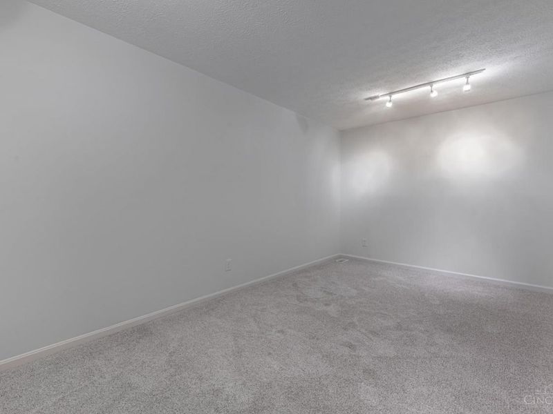 11784 Gable Glen Lane, Symmes Township, OH 45249 Photo 20