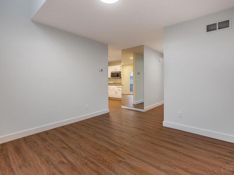 11784 Gable Glen Lane, Symmes Township, OH 45249 Photo 9