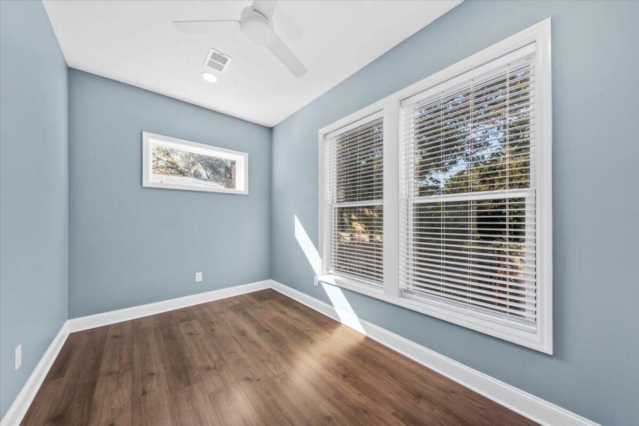 3934 Dorsey Avenue Photo 11