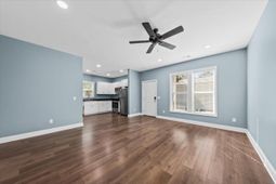 3934 Dorsey Avenue photo 4