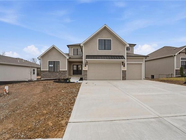 10515 N Liberty Street, Kansas City, MO 64155