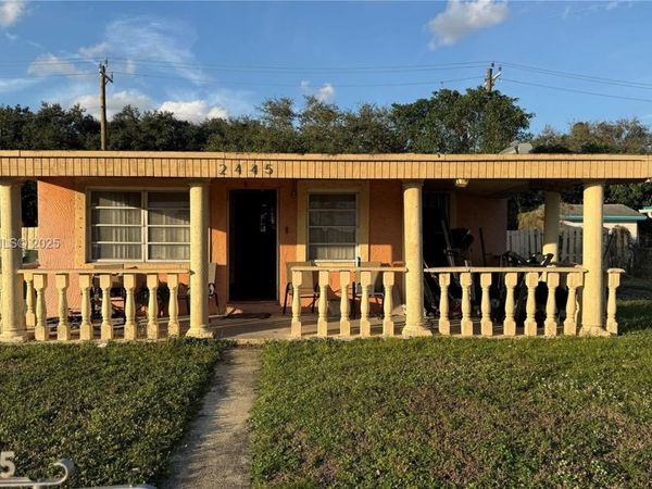 2445 NW 162nd Ter, Miami Gardens, FL 33054