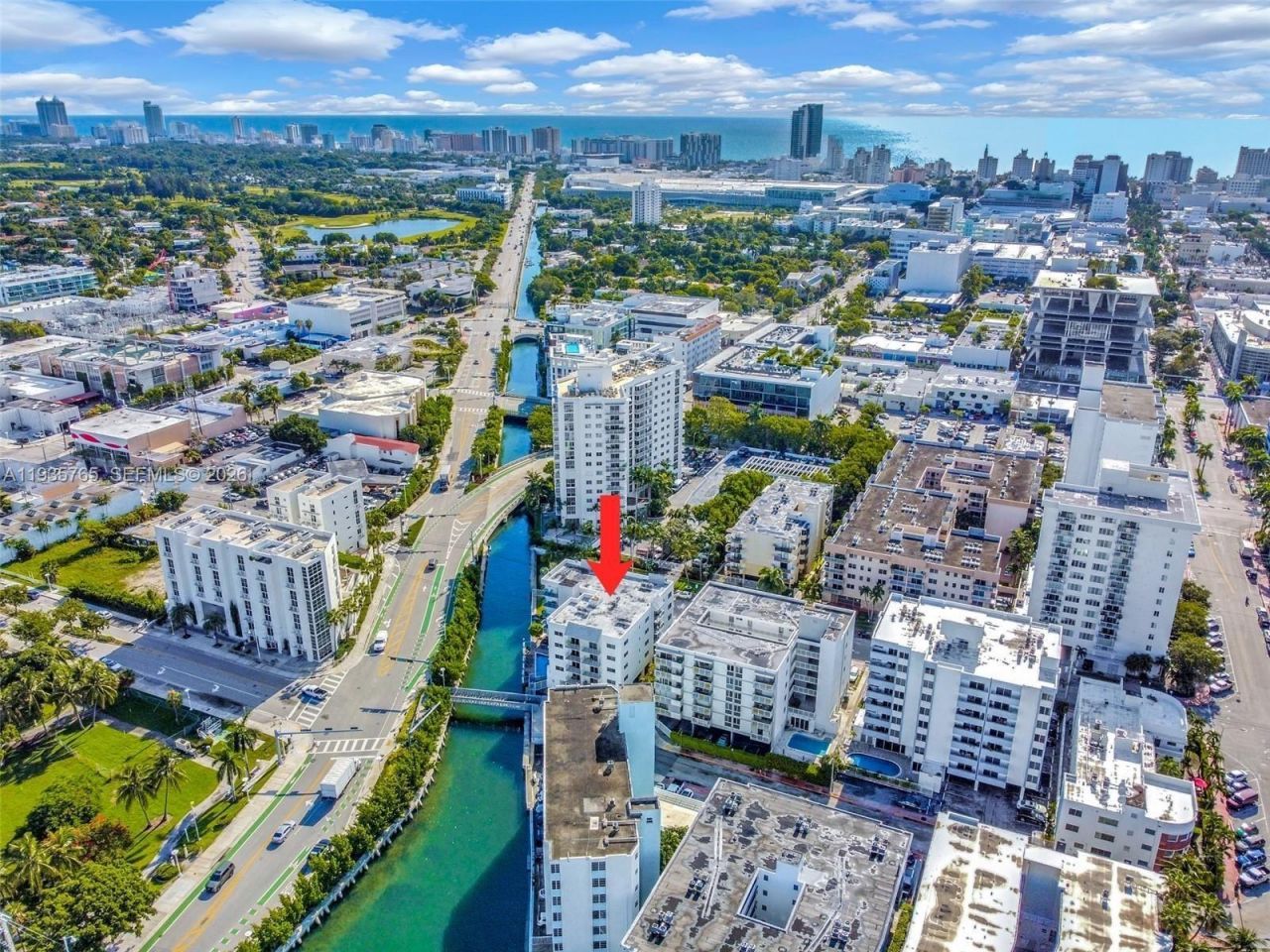 1674 Bay Rd, Unit 406, Miami Beach, FL 33139 Photo