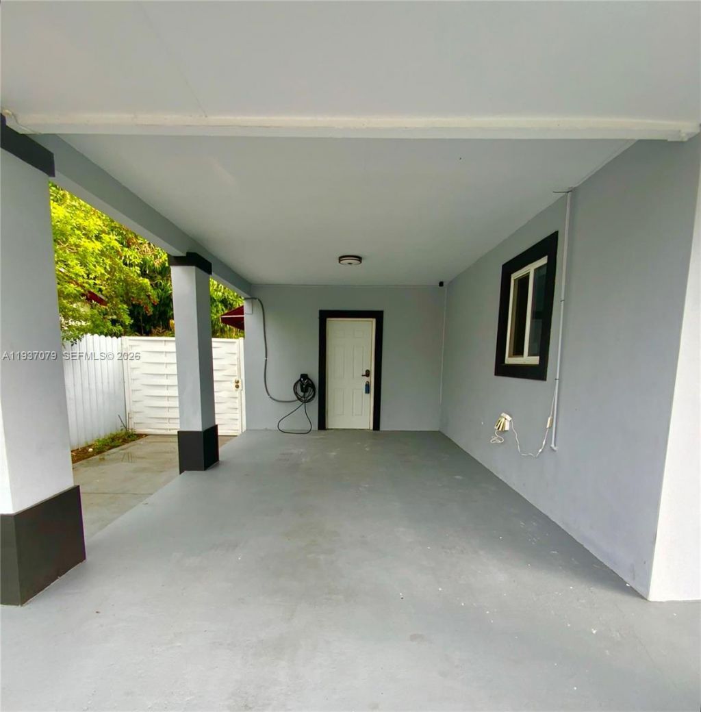 21221 NW 29th Ave, Miami Gardens, FL 33056 Photo