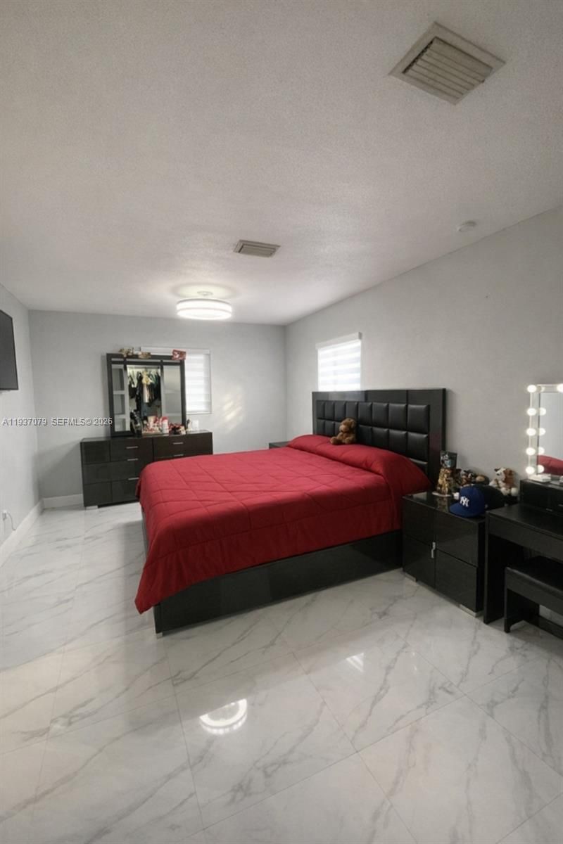 21221 NW 29th Ave, Miami Gardens, FL 33056 Photo