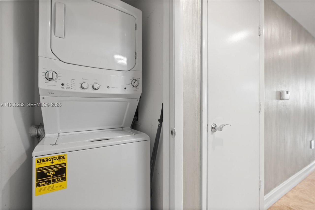 1850 S Ocean Dr, Unit 4109, Hallandale Beach, FL 33009 Photo