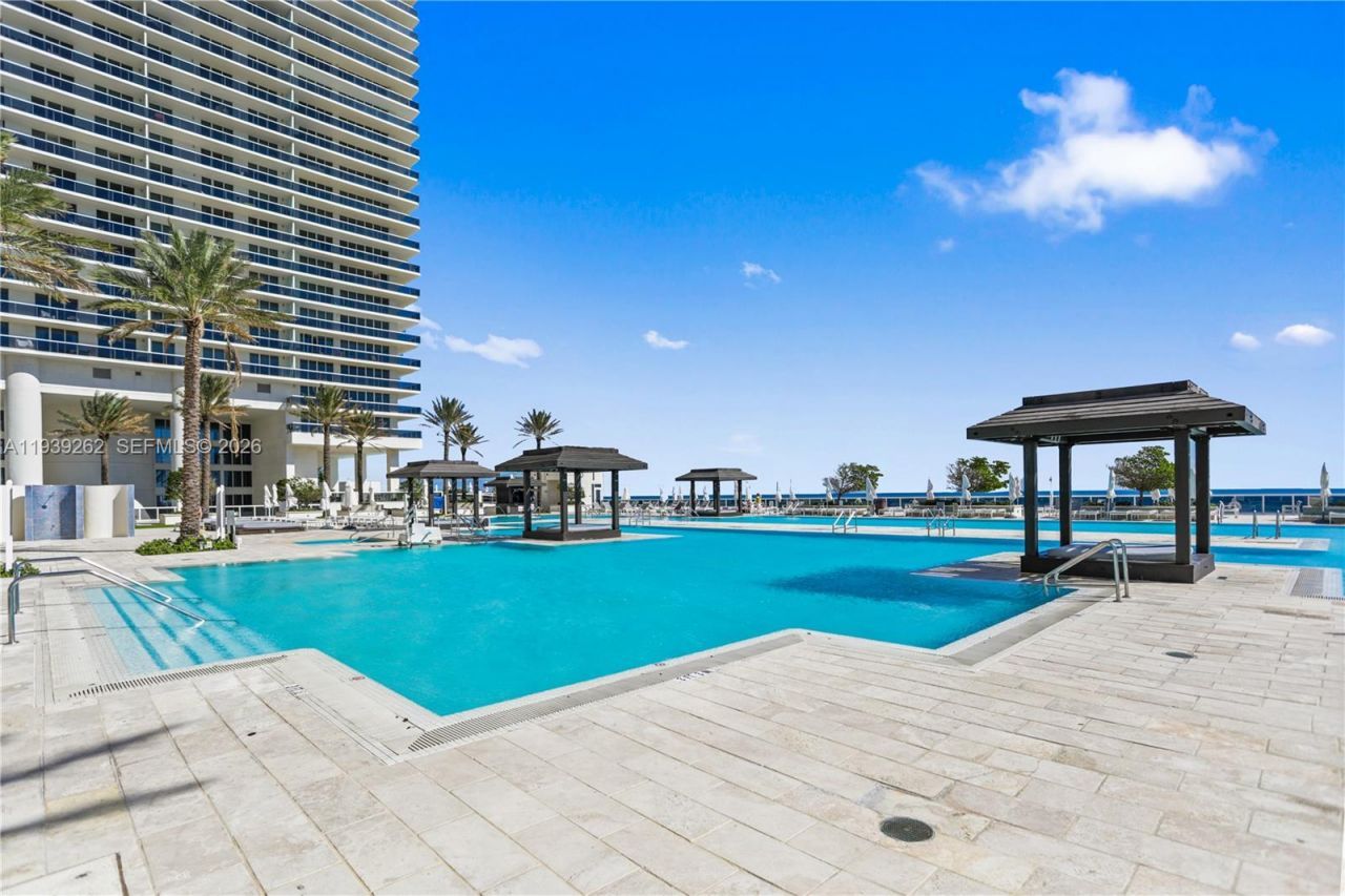 1850 S Ocean Dr, Unit 4109, Hallandale Beach, FL 33009 Photo