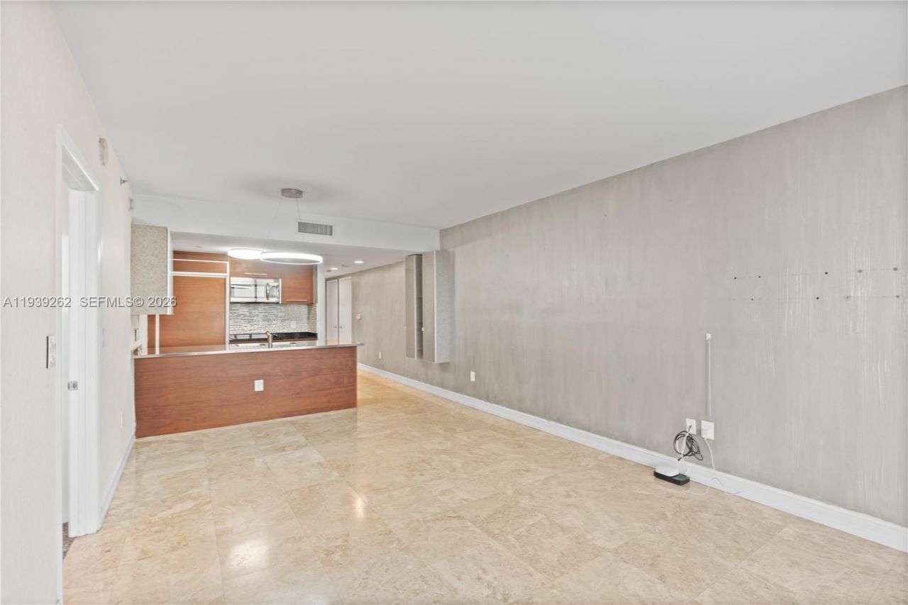 1850 S Ocean Dr, Unit 4109, Hallandale Beach, FL 33009 Photo