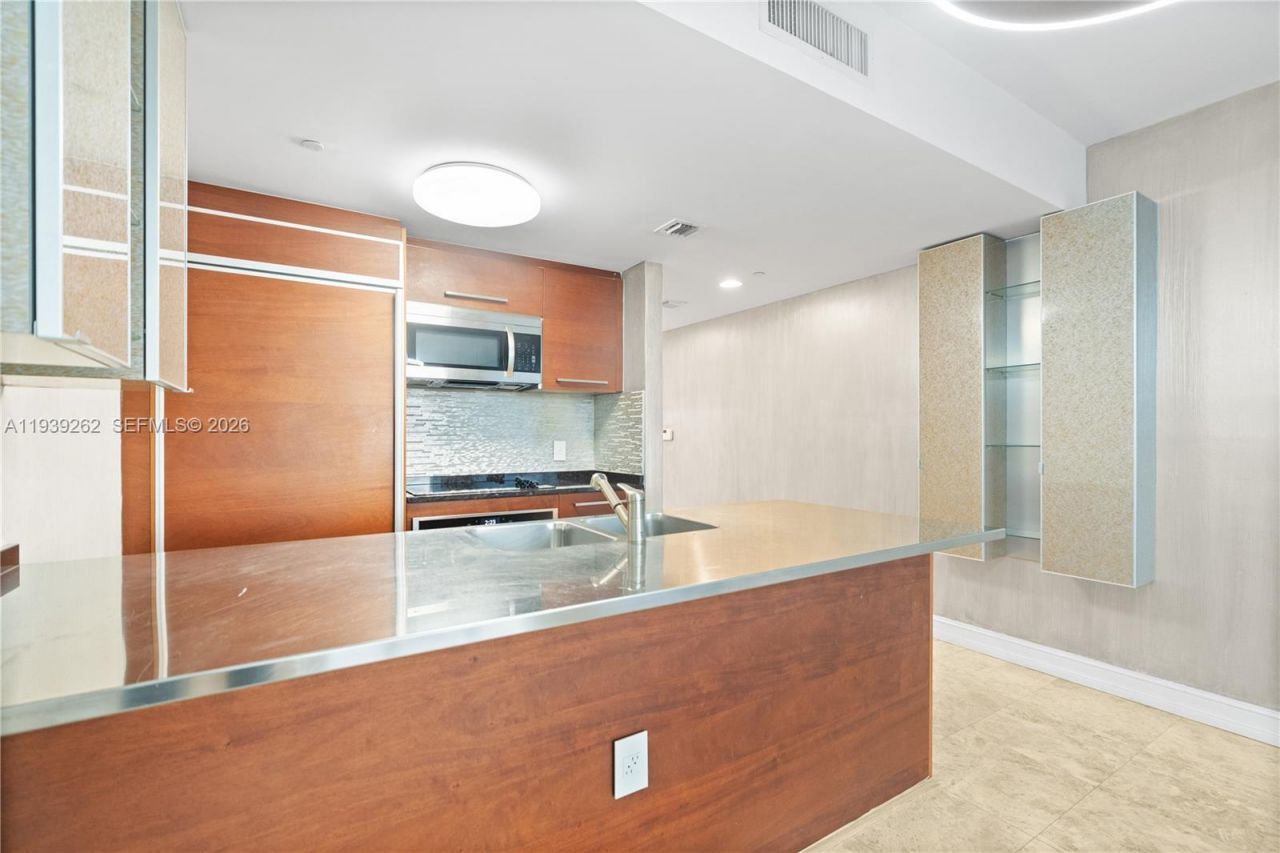 1850 S Ocean Dr, Unit 4109, Hallandale Beach, FL 33009 Photo