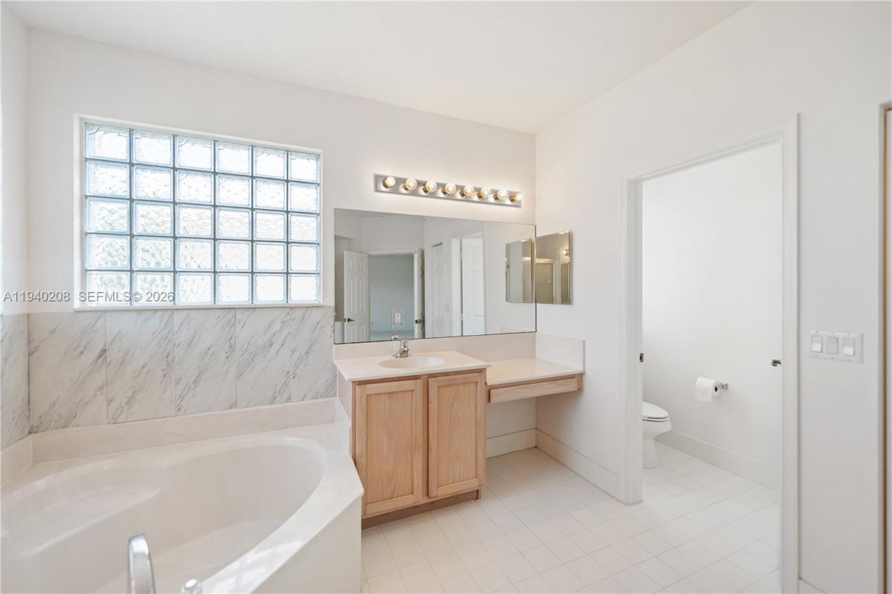 4135 Woodhill Pl, Boynton Beach, FL 33436 Photo