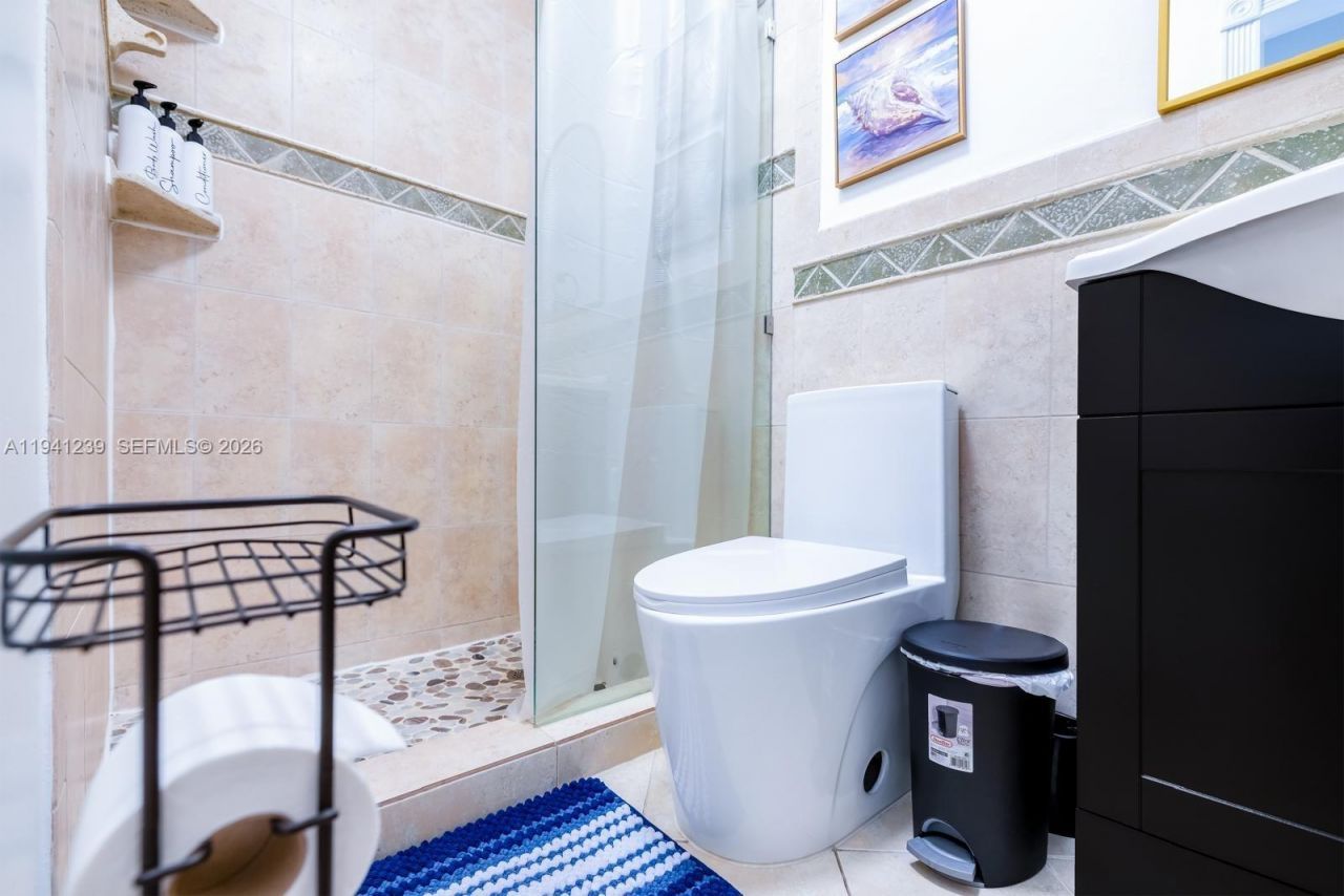 312 N Luna Ct, Hollywood, FL 33021 Photo