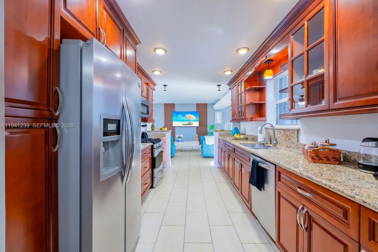 312 N Luna Ct, Hollywood, FL 33021 Photo