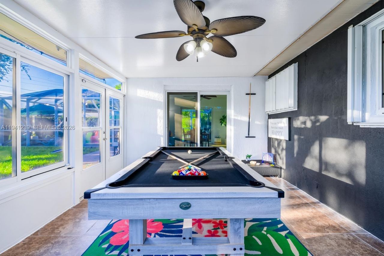 312 N Luna Ct, Hollywood, FL 33021 Photo