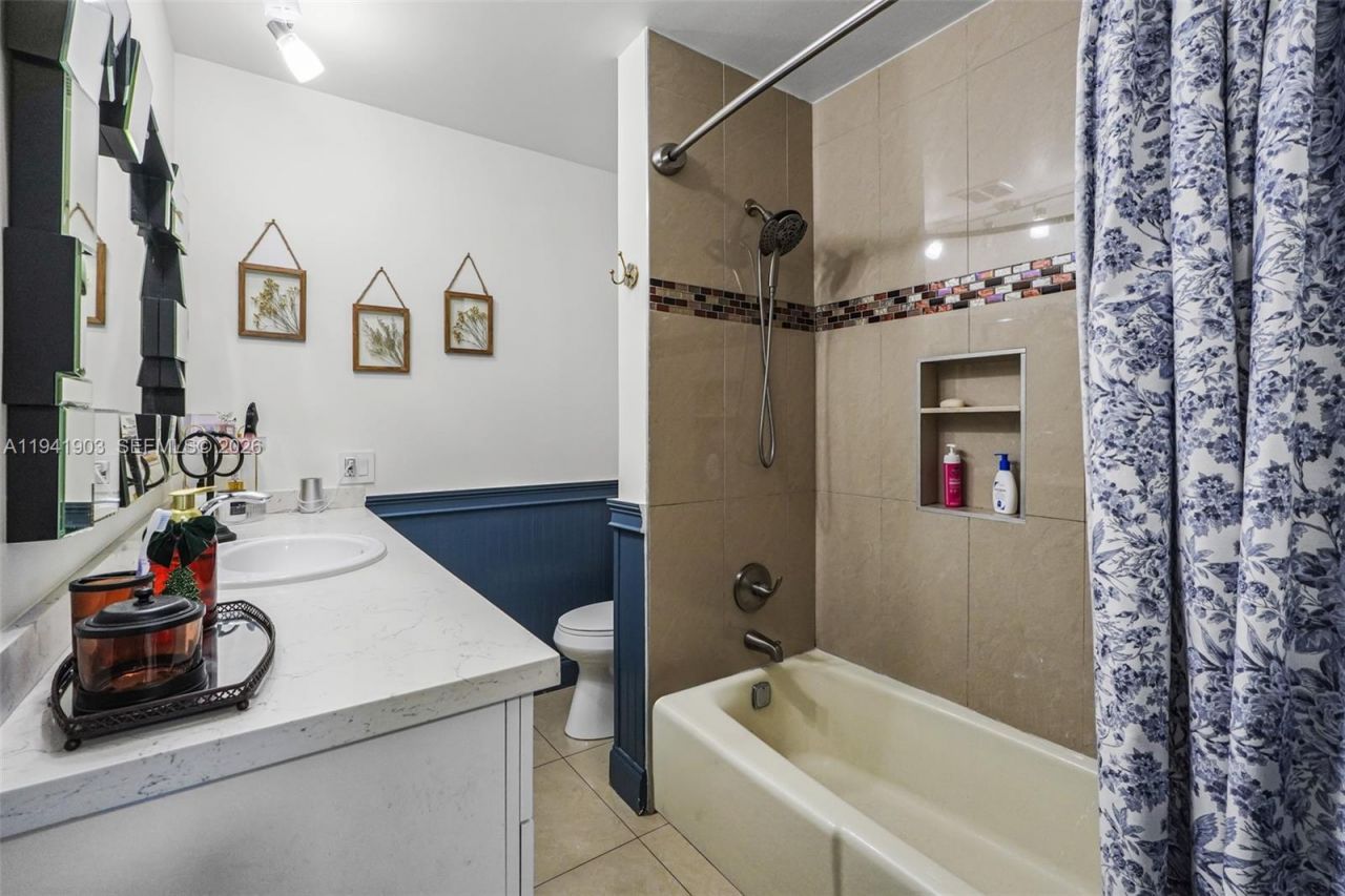 3701 NW 114th Ave, Coral Springs, FL 33065 Photo