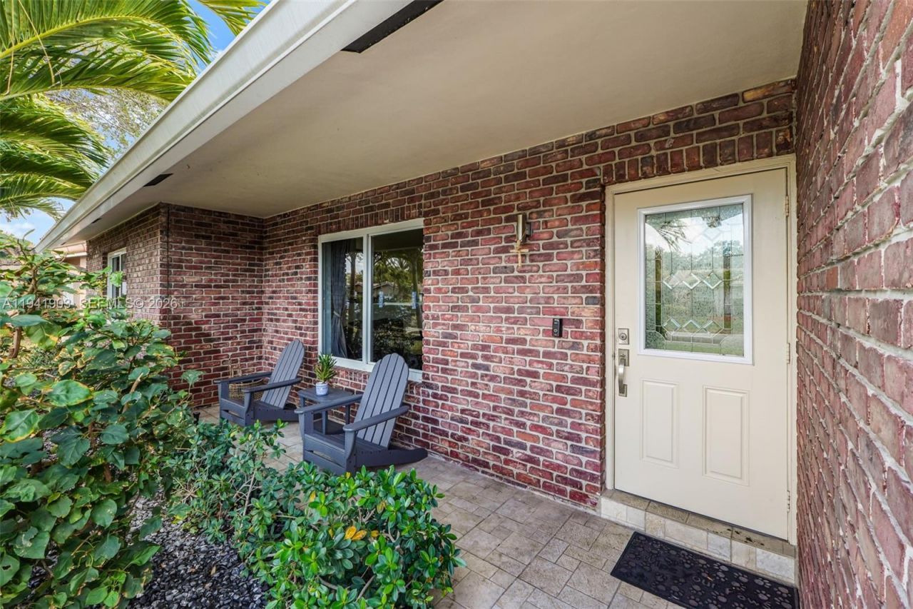 3701 NW 114th Ave, Coral Springs, FL 33065 Photo