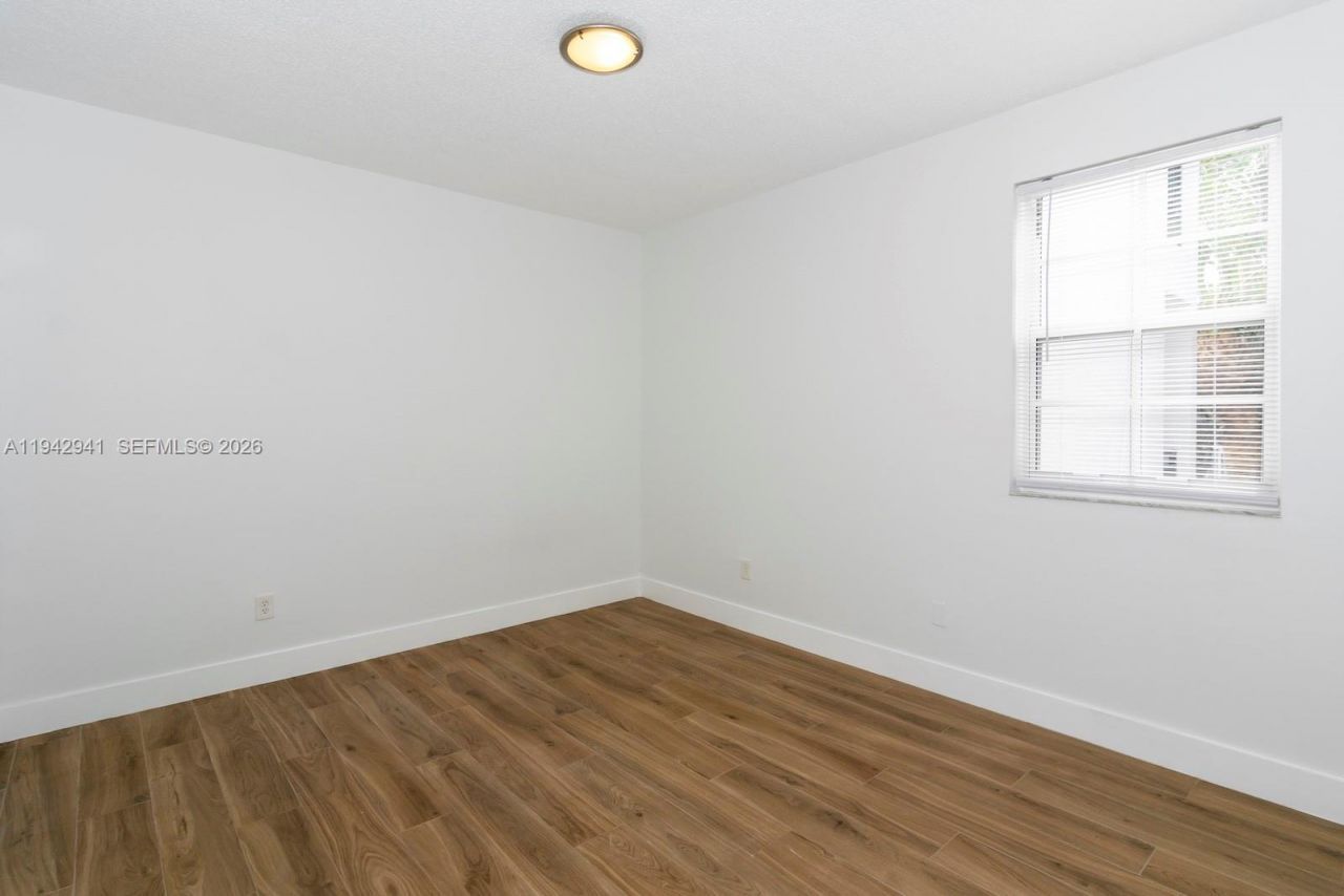 3215 NE 184th St , Unit 14301, Aventura, FL 33160 Photo