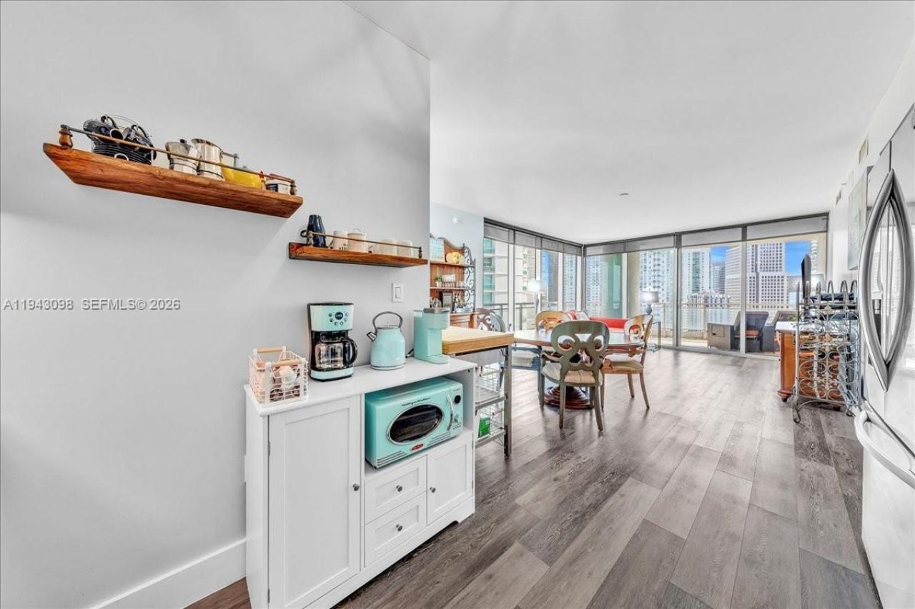 90 SW 3rd St, Unit 2604, Miami, FL 33130 Photo