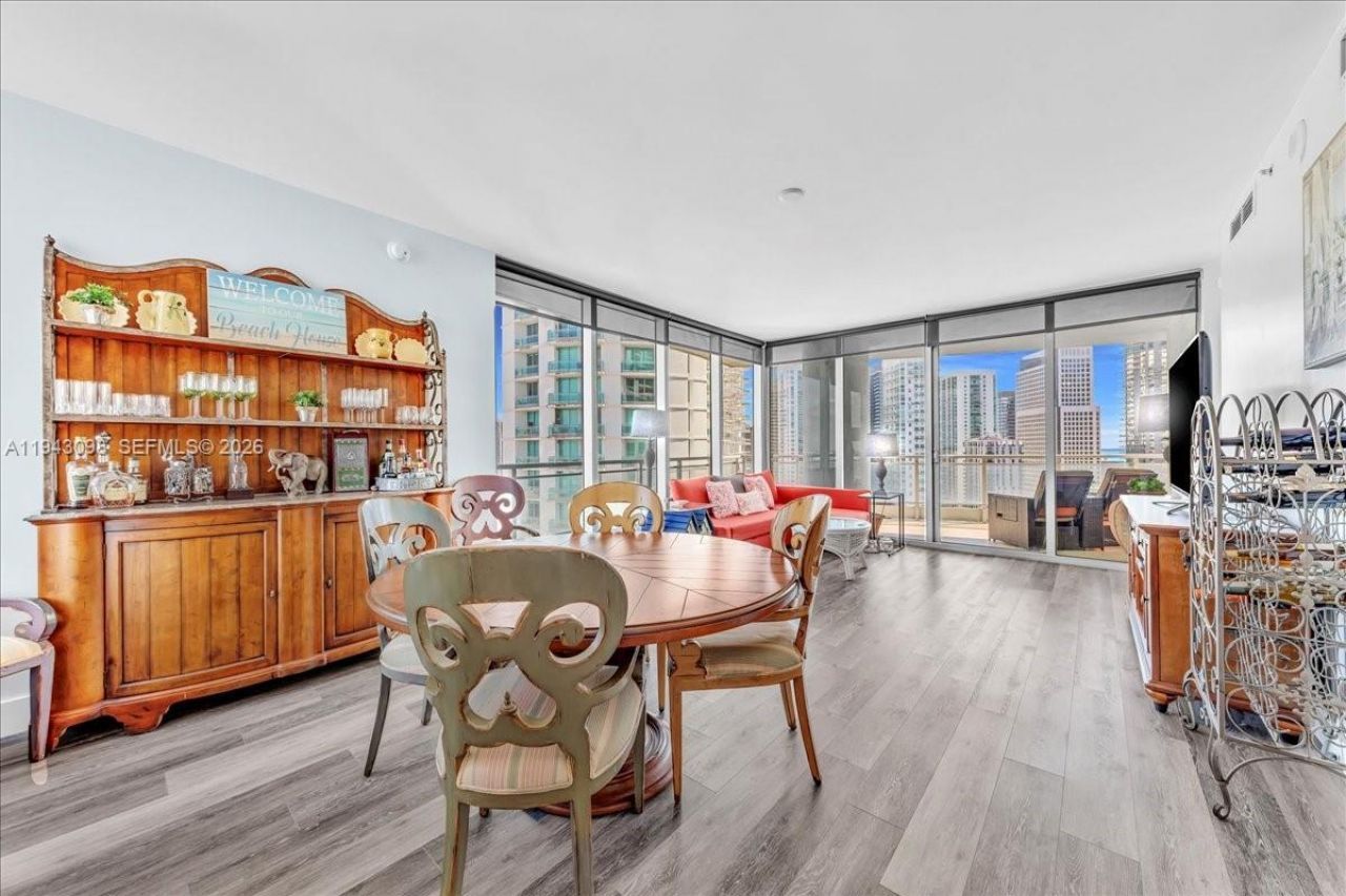 90 SW 3rd St, Unit 2604, Miami, FL 33130 Photo