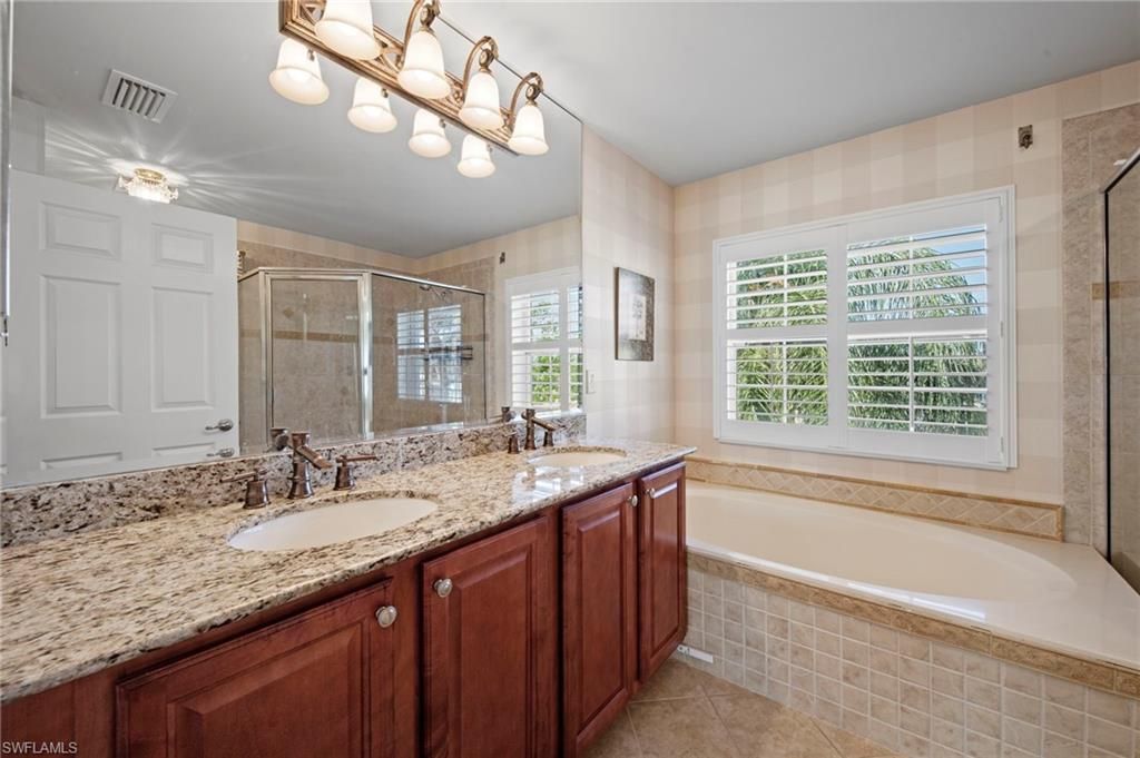 10555 Carolina Willow Dr, Fort Myers, FL 33913 Photo