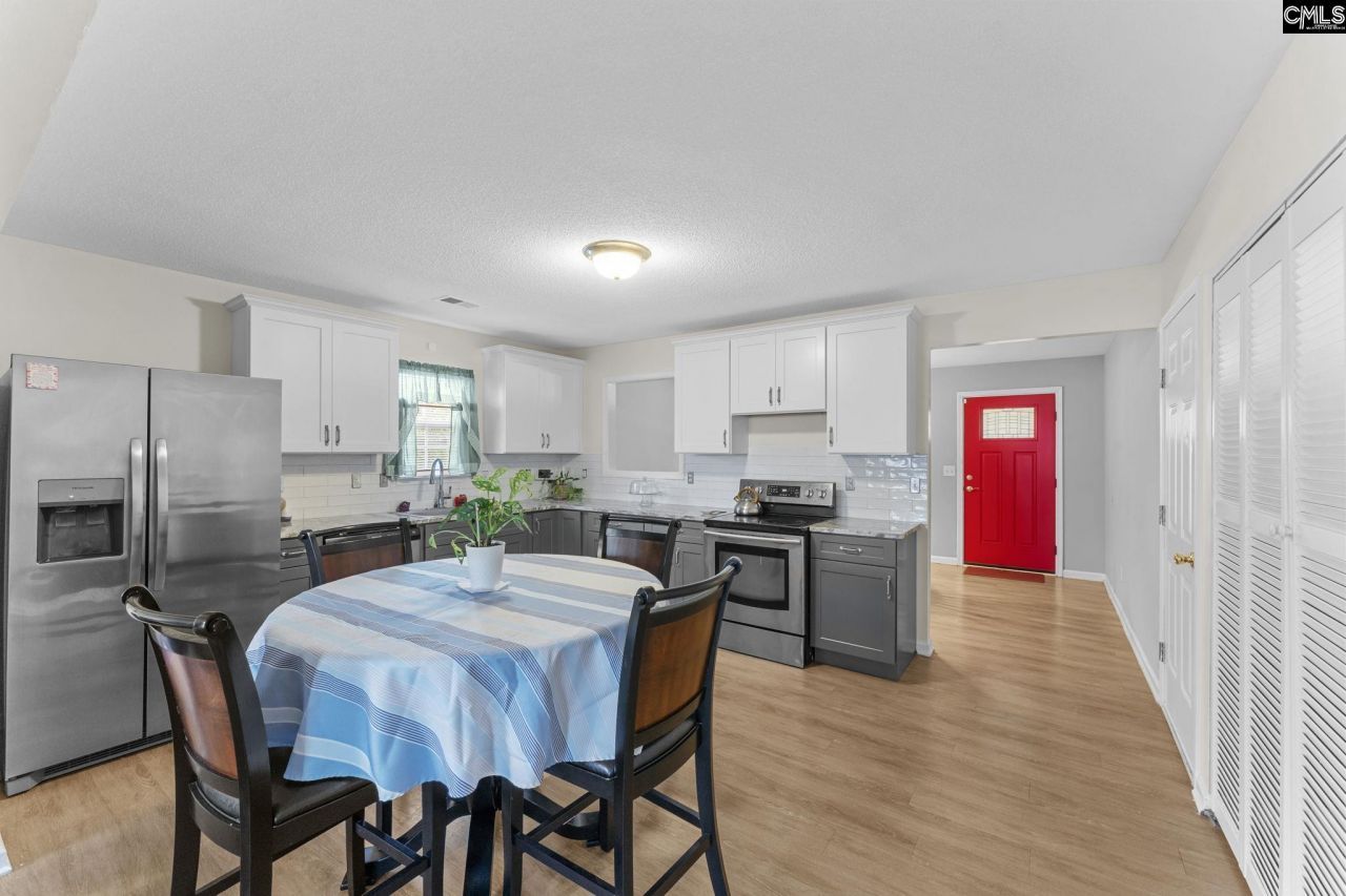 517 Silver Spoon Lane Photo 4