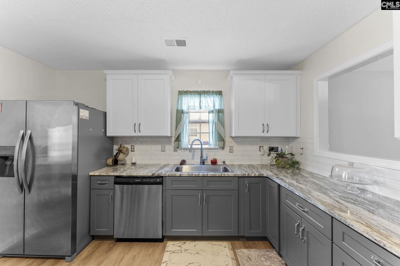 517 Silver Spoon Lane Photo 5