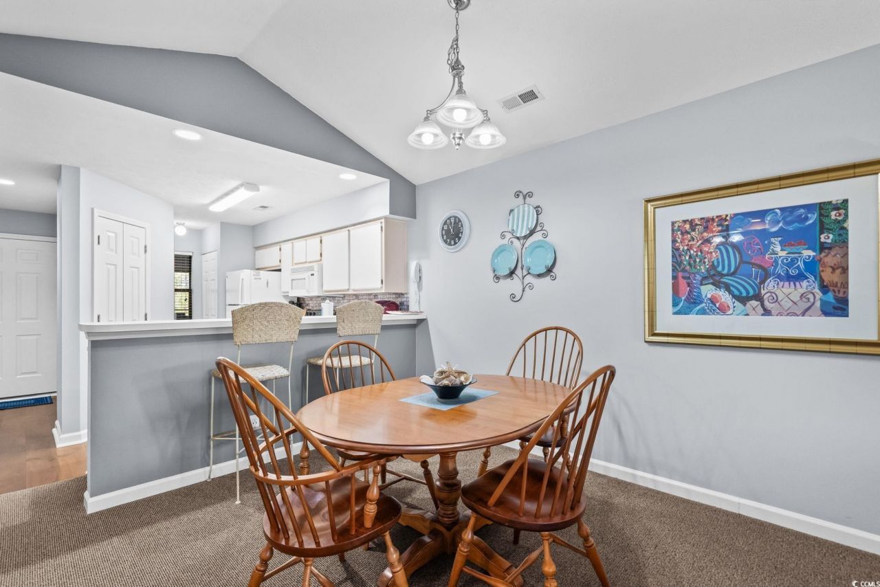 270 Pinehurst Dr. Photo 10