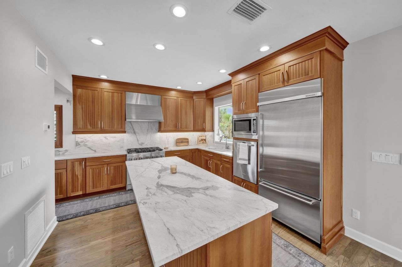 1828 Buckthorn Ln, Sanibel, FL 33957 Photo