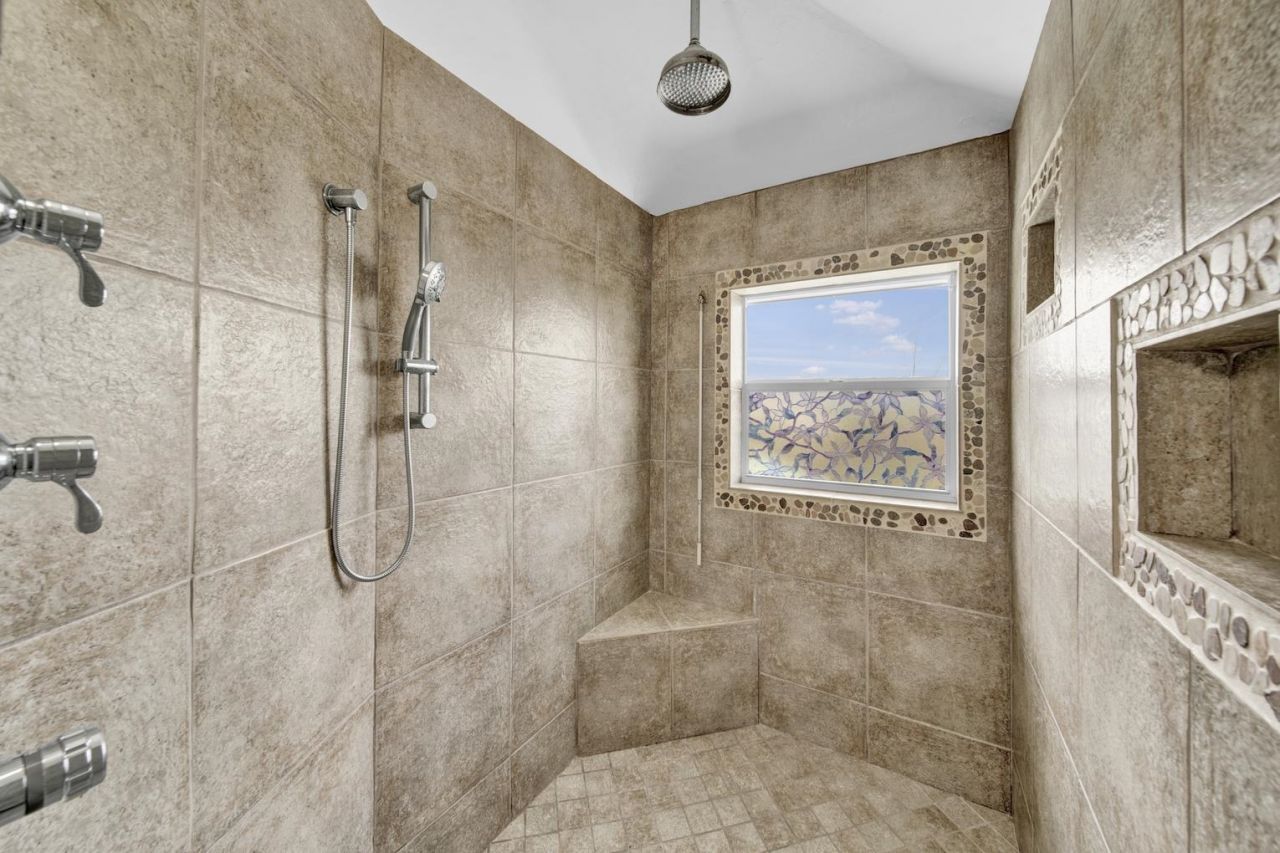 1828 Buckthorn Ln, Sanibel, FL 33957 Photo