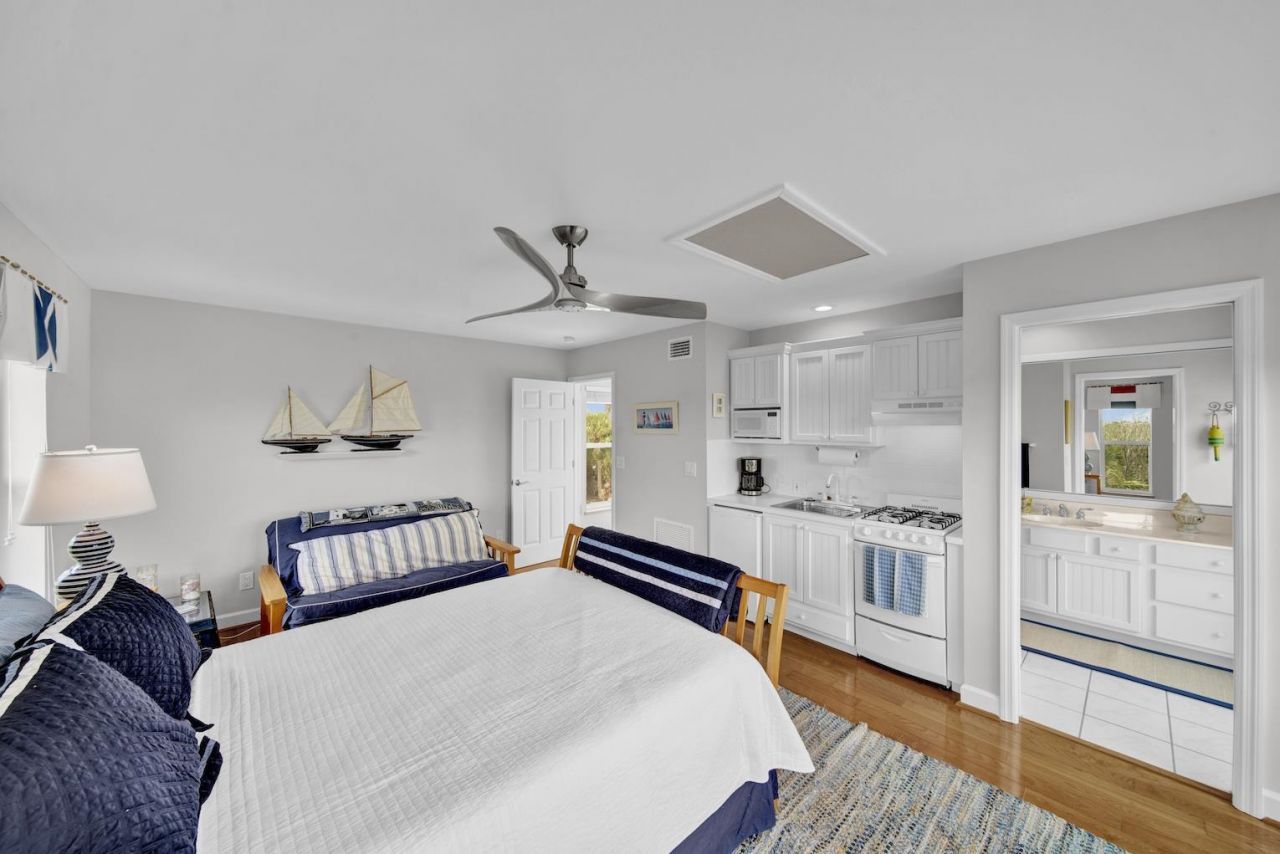 1828 Buckthorn Ln, Sanibel, FL 33957 Photo