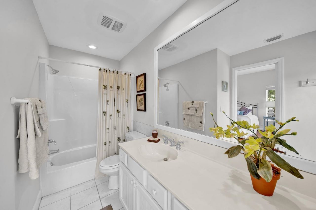 1828 Buckthorn Ln, Sanibel, FL 33957 Photo