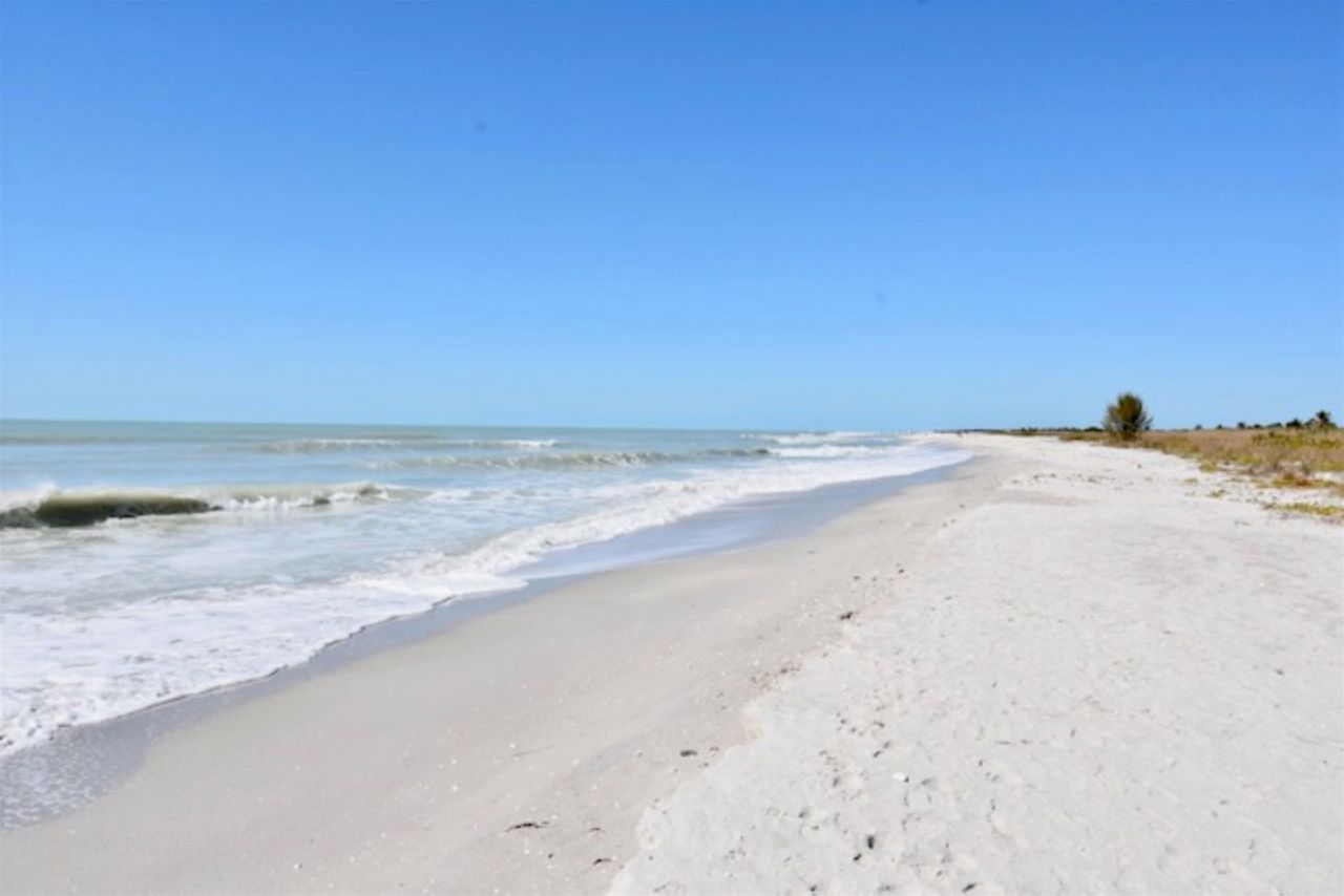 1828 Buckthorn Ln, Sanibel, FL 33957 Photo