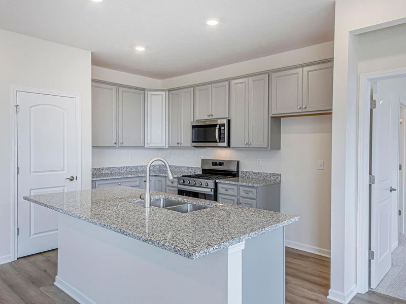 1307 Webb Drive, Unit Lot 92, Lockbourne, OH 43137 Photo 6