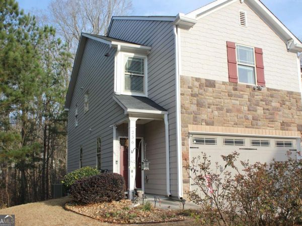 256 Bobbie Way, Woodstock, GA 30189