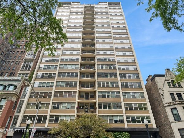 40 E Cedar Street, Unit 8CD, Chicago, IL 60611