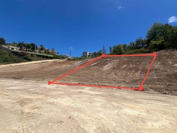 1 CAMASEYES, Aguadilla, PR 00603