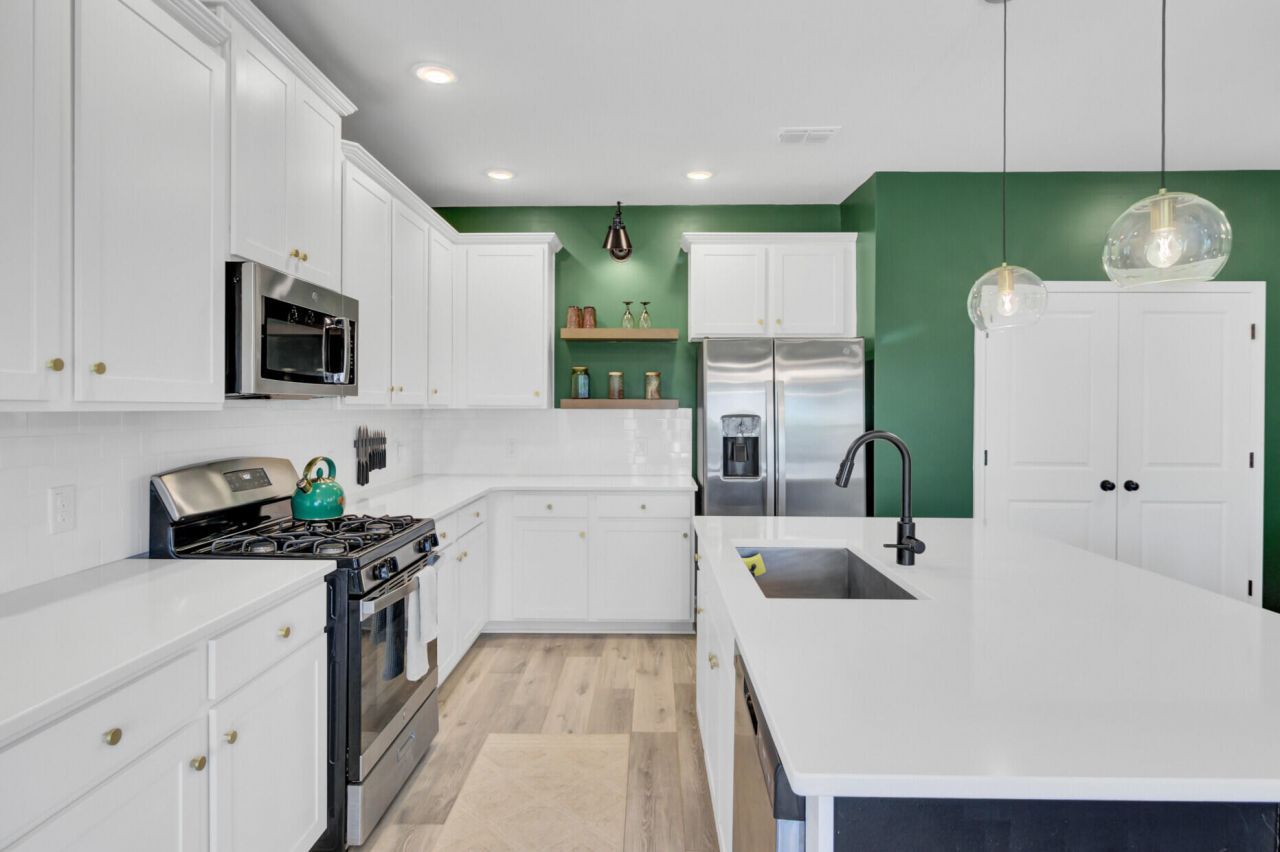 164 Pine Crest View Drive Photo 16