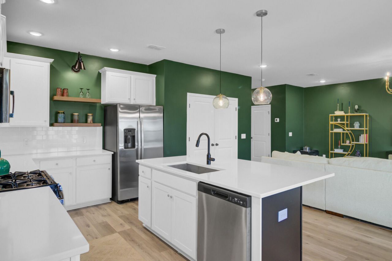 164 Pine Crest View Drive Photo 17