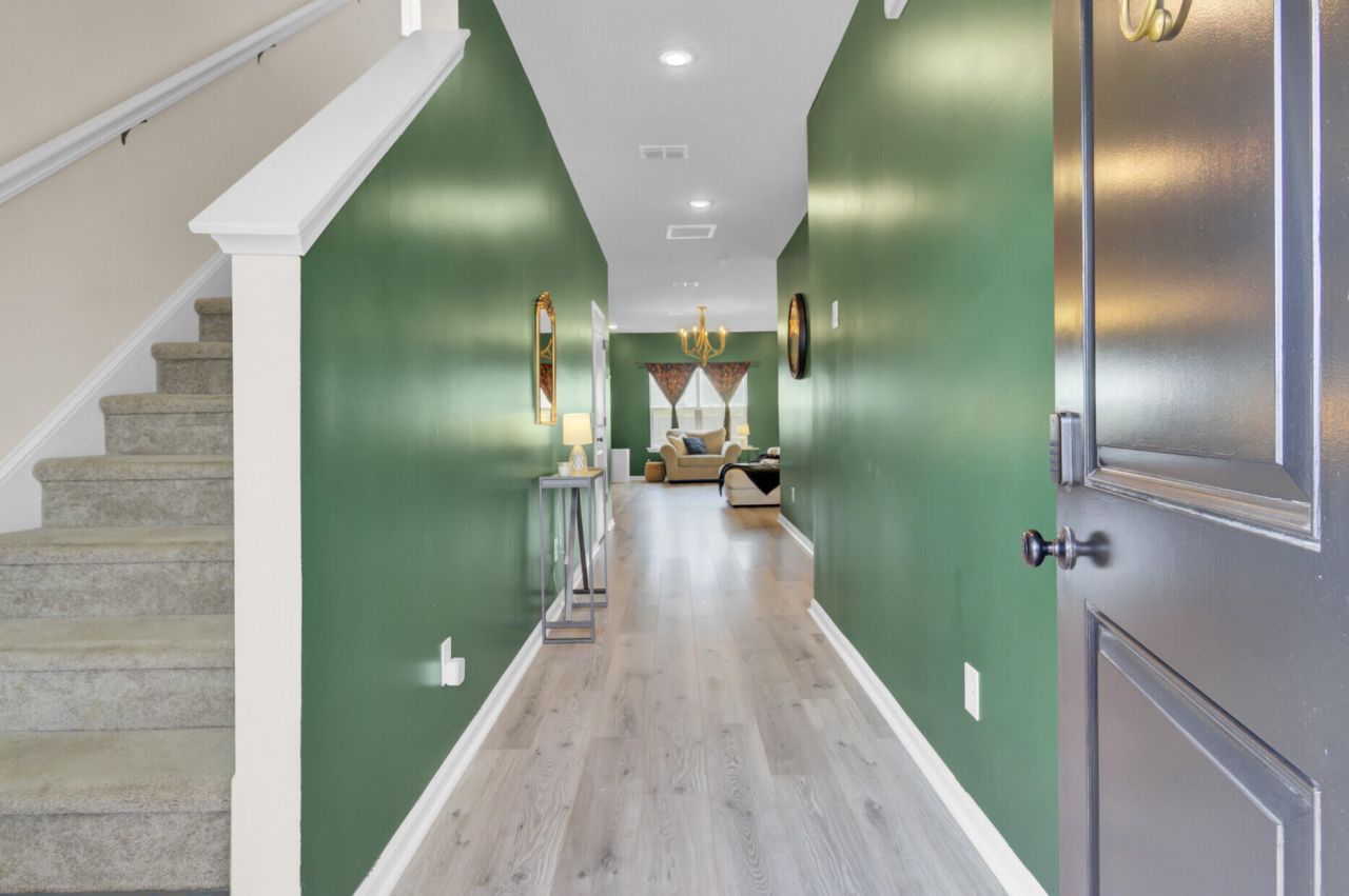 164 Pine Crest View Drive Photo 9