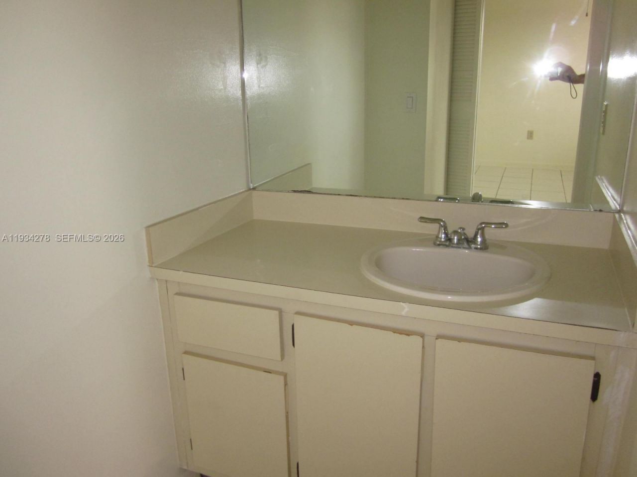 1121 SW 122 Av, Unit 314, Miami, FL 33184 Photo