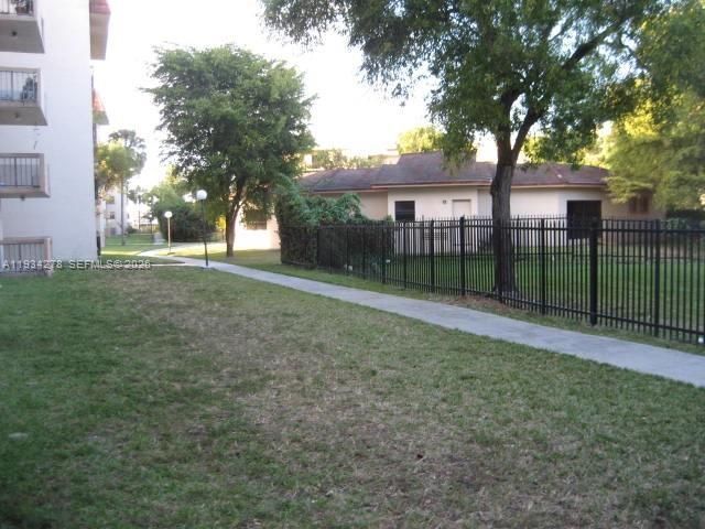 1121 SW 122 Av, Unit 314, Miami, FL 33184 Photo