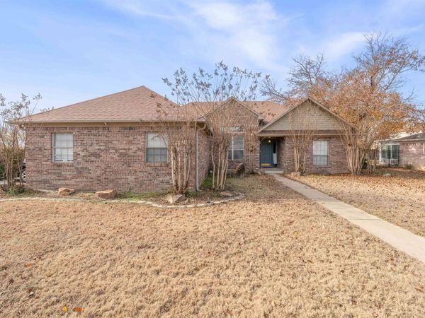 501 Cheshier Court, Jacksonville, AR 72076