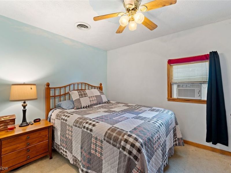 43 S Van Buren Avenue, Barberton, OH 44203 Photo 21