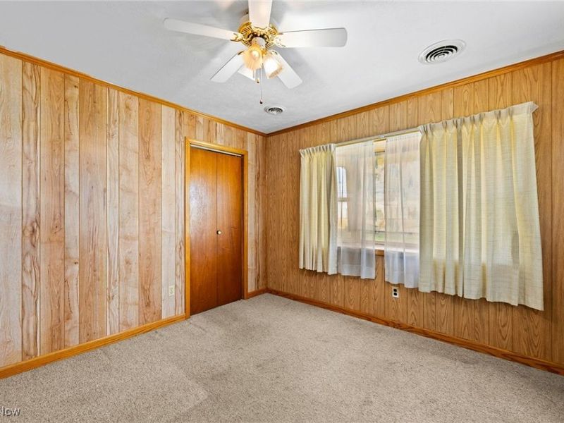 43 S Van Buren Avenue, Barberton, OH 44203 Photo 29