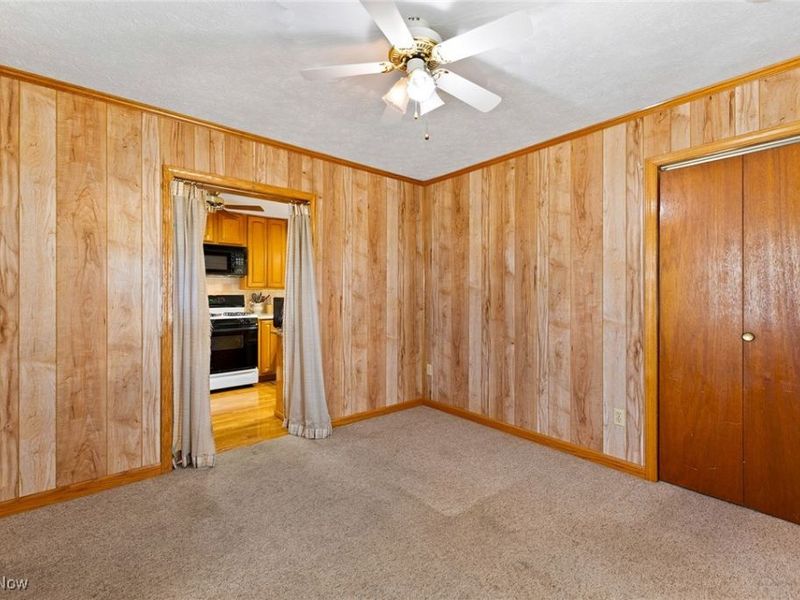 43 S Van Buren Avenue, Barberton, OH 44203 Photo 30