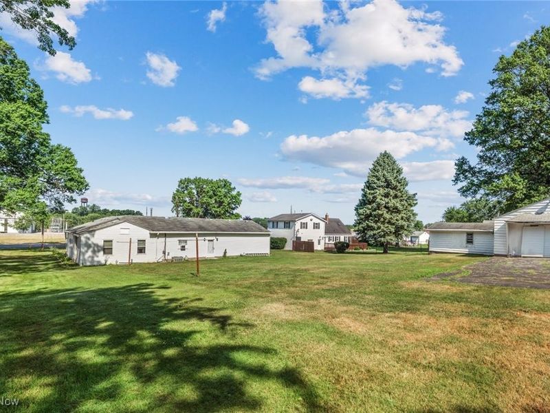 43 S Van Buren Avenue, Barberton, OH 44203 Photo 6