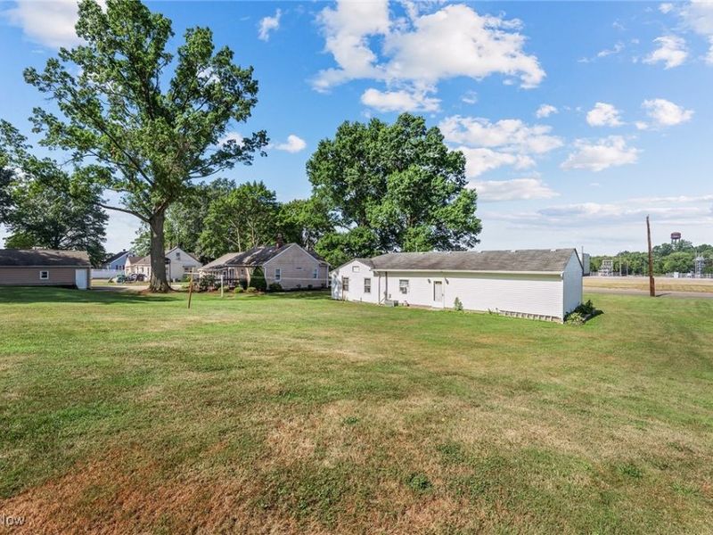 43 S Van Buren Avenue, Barberton, OH 44203 Photo 7