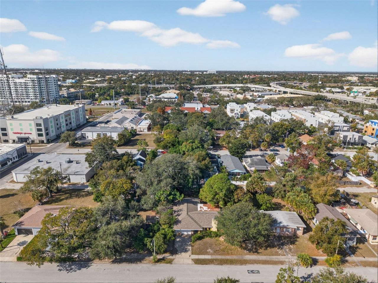 260 13th Street N, Saint Petersburg, FL 33705 Photo