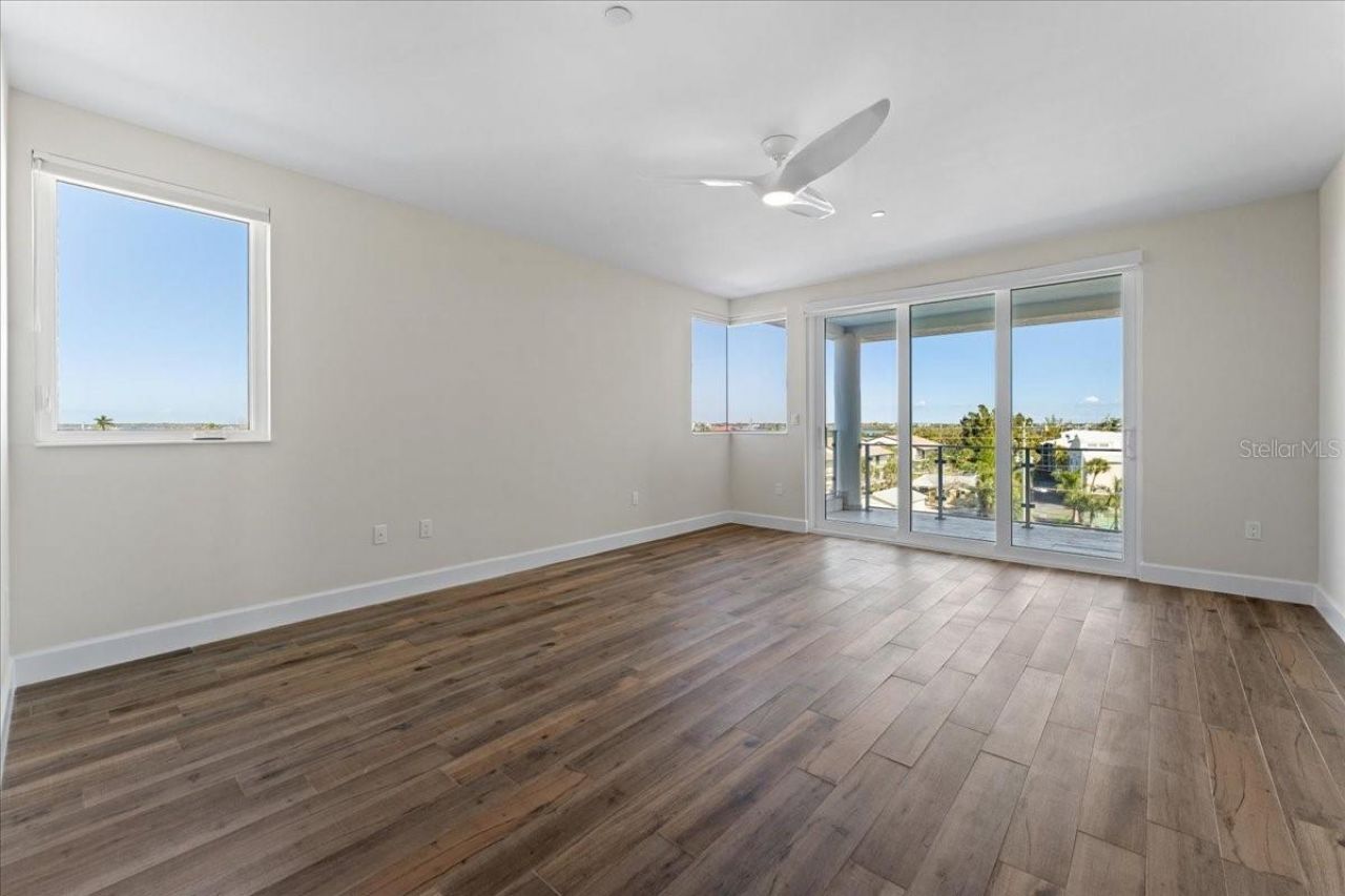 2708 N Beach Road, Unit 5, Englewood, FL 34223 Photo