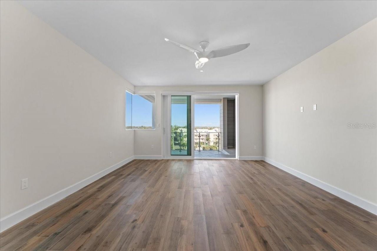 2708 N Beach Road, Unit 5, Englewood, FL 34223 Photo